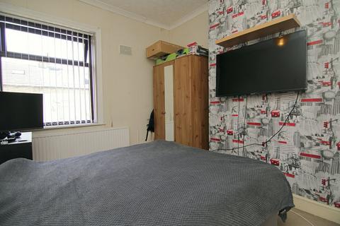 16 Mount Terrace, Bradford, BD2 2JE