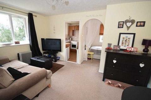 1 bedroom apartment for sale, Plumtree Close, Dagenham, Essex