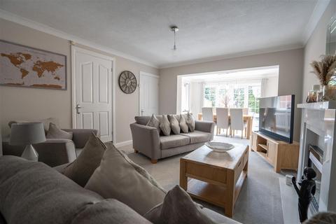 3 bedroom semi-detached house for sale, Birmingham B25