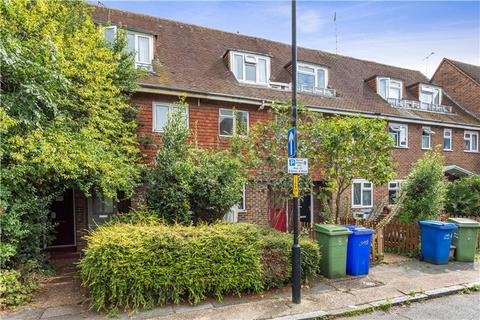 110 Ambergate Street, London, SE17 3SA