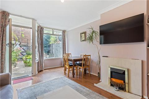 110 Ambergate Street, London, SE17 3SA