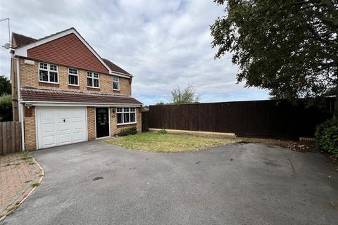 3 bedroom detached house to rent, Willow Bank Drive, Pontefract, WF8