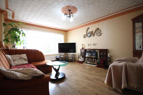 3 bedroom detached house for sale, Chiltern Drive, Spalding