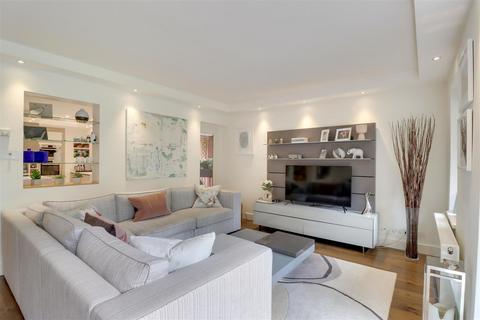 2 bedroom duplex for sale, West Heath Road, Hampstead, NW3