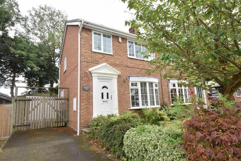 3 bedroom semi-detached house to rent, Cherry Tree Road, Wakefield WF2