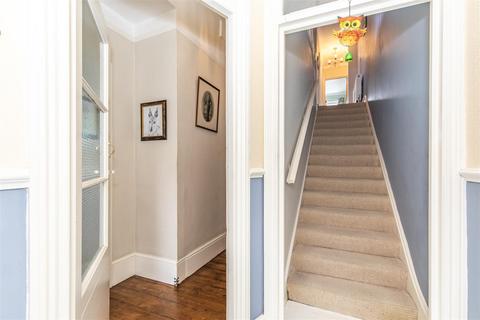 4 bedroom semi-detached house for sale, Cambridge Road, Worthing