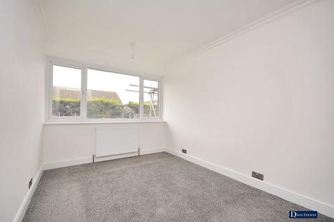 13 Rochford Close, Hornchurch, RM12 5PD