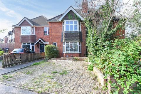 52 Whiterow Park, Trowbridge, BA14 0EQ