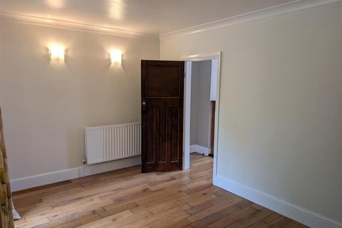 52 Whiterow Park, Trowbridge, BA14 0EQ