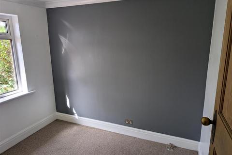 52 Whiterow Park, Trowbridge, BA14 0EQ