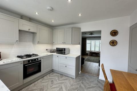 18 Cornmill Gardens, Polegate, BN26 5NJ