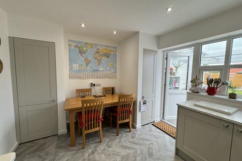 18 Cornmill Gardens, Polegate, BN26 5NJ