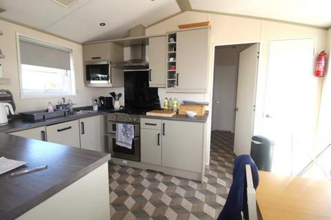 2 bedroom lodge for sale, Straight Road, East Bergholt, CO7