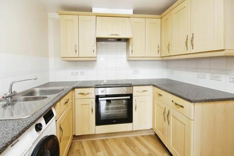 2 bedroom apartment to rent, Kelvin Gate, Bracknell RG12