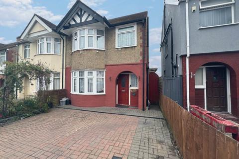 3 bedroom semi-detached house for sale, Grosvenor Road, Luton LU3