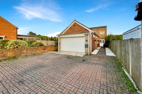 3 bedroom detached house for sale, Sowerby Avenue, Luton, Bedfordshire, LU2 8AF