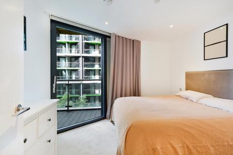 1 bedroom apartment for sale, Riverlight Quay, London, SW11