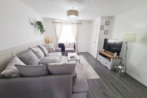 3 bedroom semi-detached house for sale, Lees Park Way, Droylsden