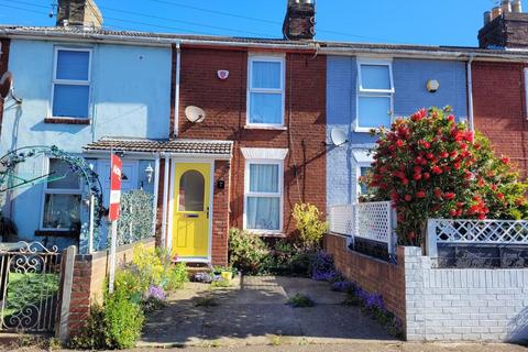 2 bedroom terraced house to rent, Audley Street, Great Yarmouth