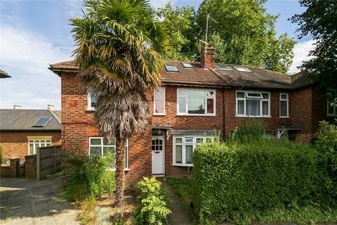 Courtlands Avenue, Kew, Surrey, TW9
