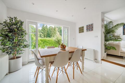 St Andrews Cottage Churt Road, Hindhead, GU26 6HZ
