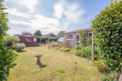 2 bedroom detached bungalow for sale, Bridge Cross Road, Burntwood