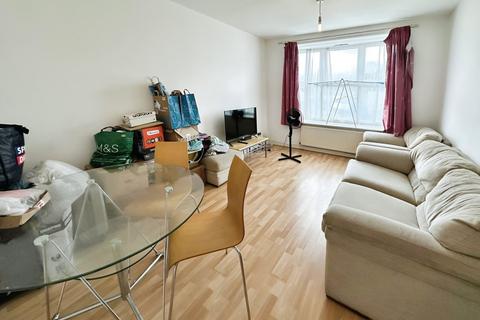 2 bedroom flat to rent, Wilmslow Road, Manchester, M20