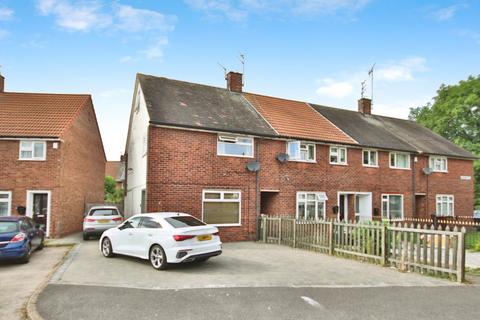 3 bedroom end of terrace house for sale, Stratton Close, Hull, HU8 9QL