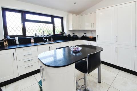 4 bedroom detached house for sale, Straight Road, Colchester, Essex, CO3