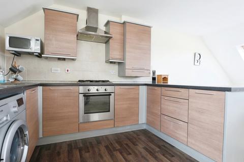 2 bedroom penthouse for sale, Hainsworth Park, Hull, HU6 8QQ