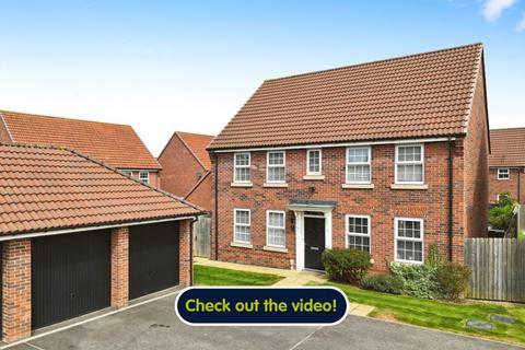 4 bedroom detached house for sale, Privet Drive, Hessle, HU13 0DN