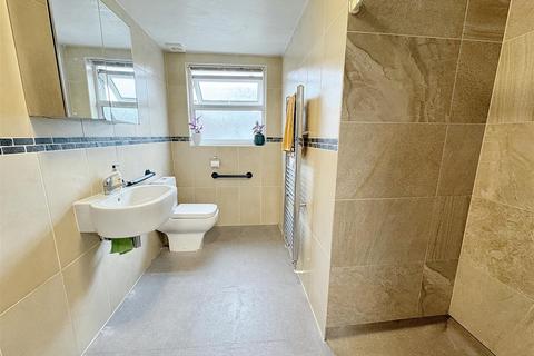 2 bedroom terraced house for sale, Cromwell Road, Forest Gate, London