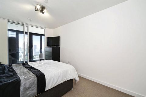 2 bedroom apartment to rent, Station Street London E15