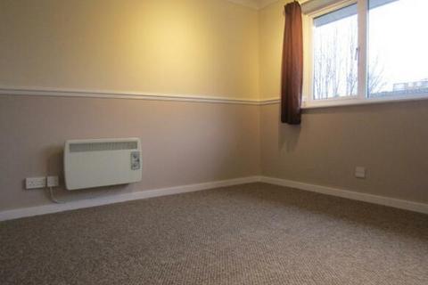 2 bedroom maisonette to rent, Nethercote Gardens, Shirley, Solihull