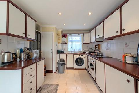 49 Engleheart Drive, Feltham, TW14 9HL