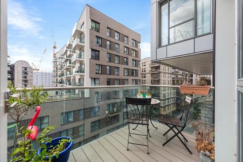 1 bedroom apartment for sale, Bessemer Place, Platinum Riverside, Greenwich SE10