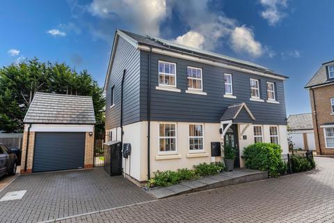 4 bedroom detached house for sale, Aspinalls Yard, Willingham, CB24