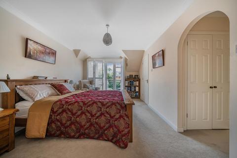 12 Imperial Place, Chislehurst, BR7 5QX