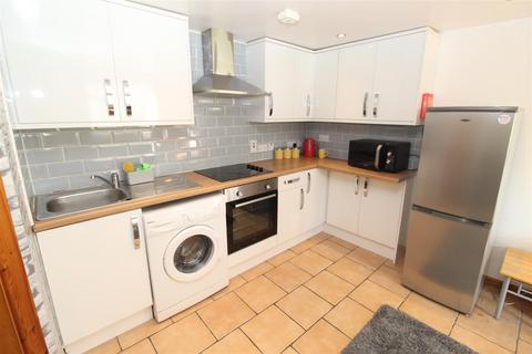 1 bedroom house to rent, Whitchurch Road, Gabalfa CF14