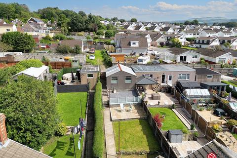 3 bedroom detached house for sale, Penywern Road, Neath, Neath Port Talbot. SA10 7AR