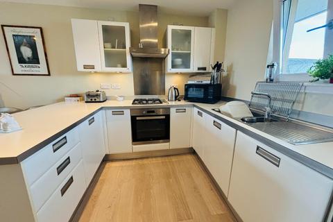 2 bedroom flat to rent, Chandlers Court, Riverside, Stirling, FK8