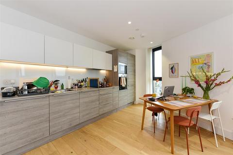 2 bedroom apartment for sale, Kingsland High Street, London