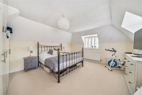 4 bedroom detached house for sale, Hengest Avenue, Esher, KT10