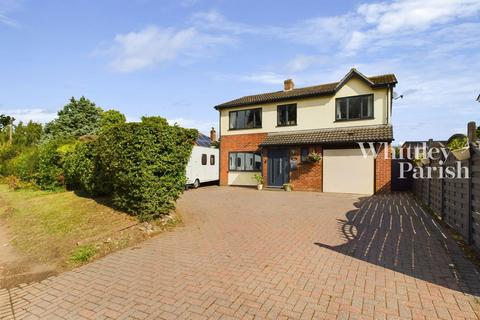 5 bedroom detached house for sale, The Street, Hempnall