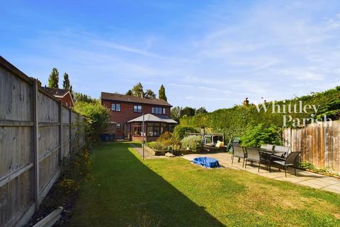 5 bedroom detached house for sale, The Street, Hempnall