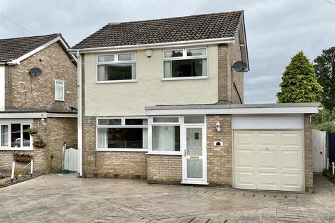 3 bedroom detached house for sale, Tarnside Fold, Glossop