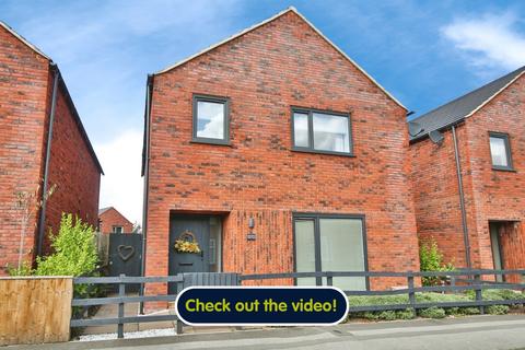 4 bedroom detached house for sale, Marsh Lane, Barton-Upon-Humber, DN18 5HF