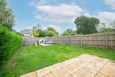 3 bedroom semi-detached house for sale, Coolhurst Close, Monks Gate, RH13