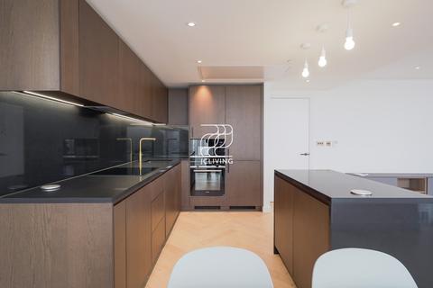 3 bedroom flat to rent, Landmark Pinnacle, 10 Marsh Wall, LONDON, E14