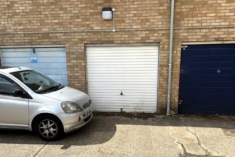 Garage for sale, Garage at Copenhagen Close, Luton